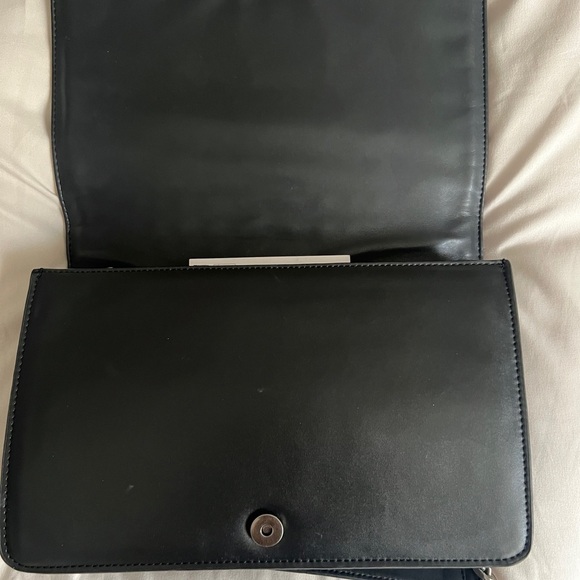 Zara Elegant Black Whimsigoth Quilted Chain Minimalist Women's Bag - Picture 5 of 11